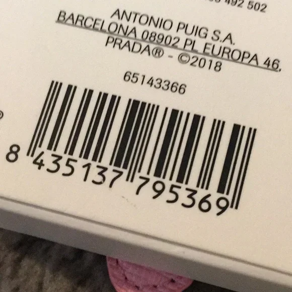 NWT Prada Milano Bear Keychain - Picture 4 of 4